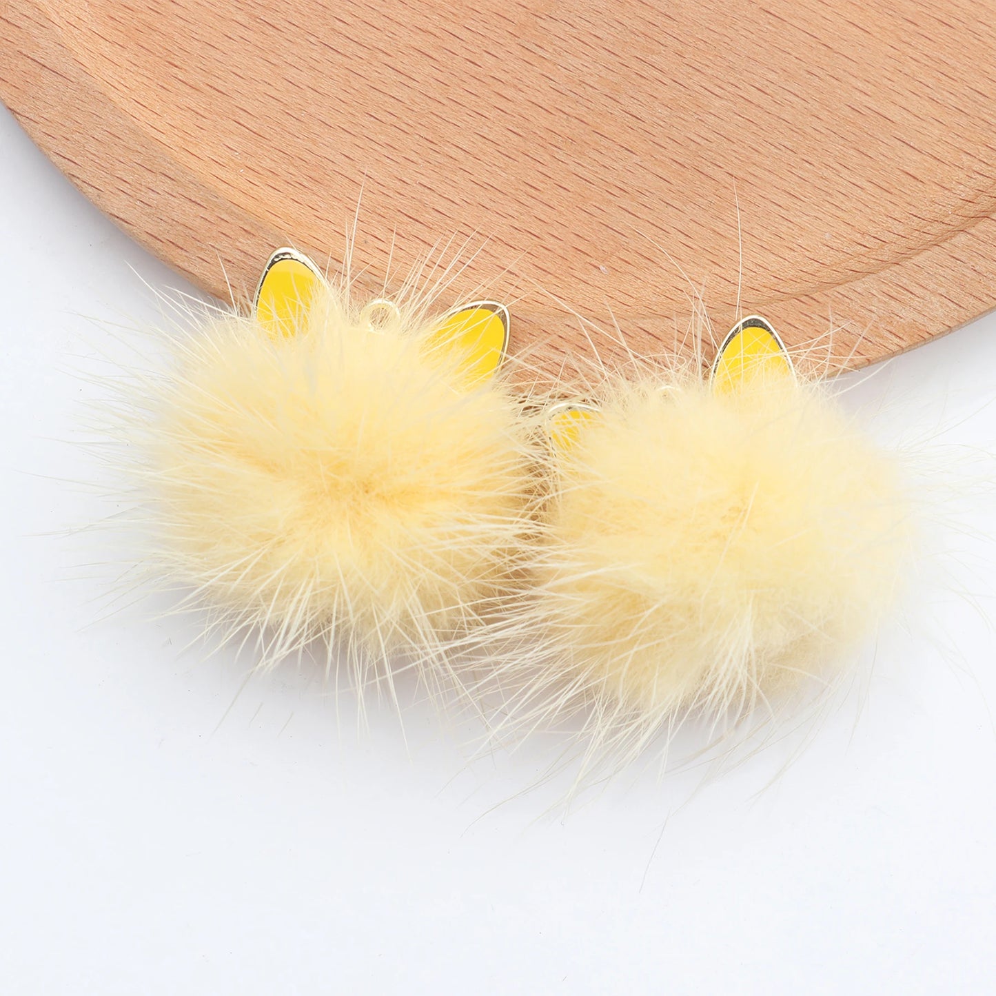 GUFEATHER M567,Cat pendant,jewelry accessories,real fur mink,fluffy ball,hand made,diy earrings pendant,jewelry making,10pcs/lot